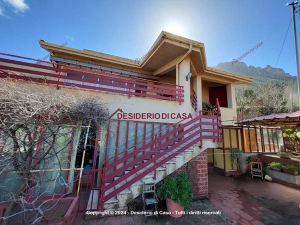 casa indipendente in vendita a Monreale in zona Villa Ciambra