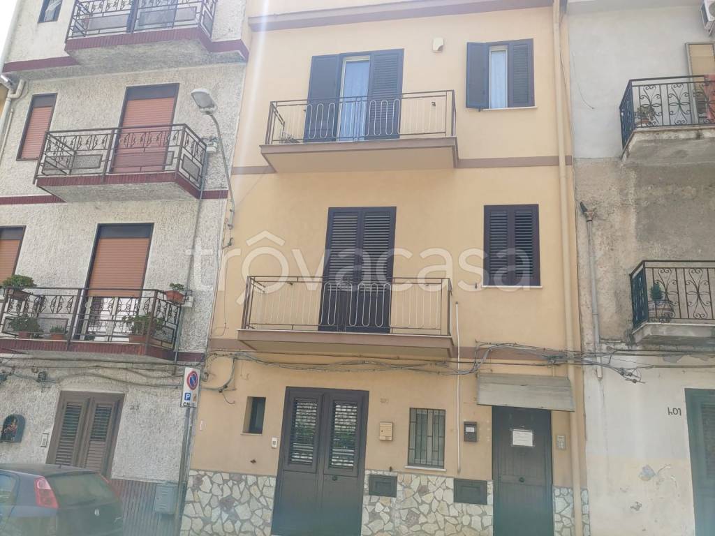 appartamento in vendita a Monreale in zona Pioppo