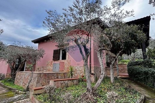 casa indipendente in vendita a Monreale in zona San Martino delle Scale