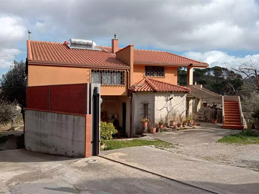casa indipendente in vendita a Monreale in zona Monte Caputo