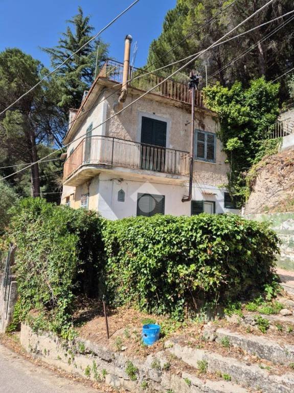 appartamento in vendita a Monreale in zona San Martino delle Scale