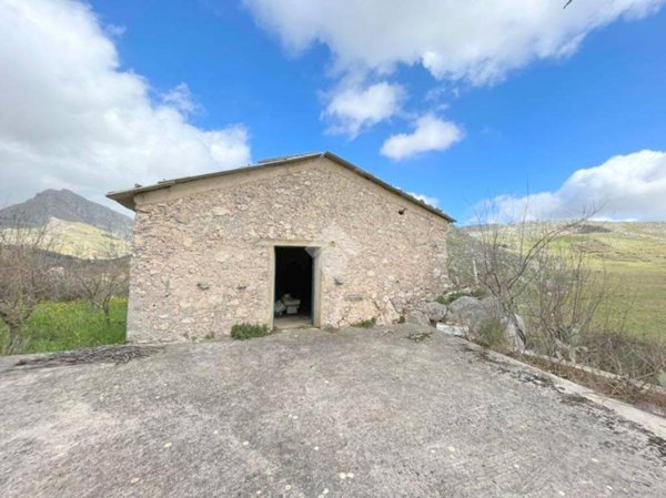 terreno agricolo in vendita a Monreale in zona Pioppo