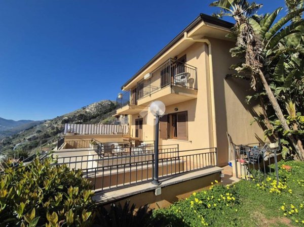 casa indipendente in vendita a Monreale