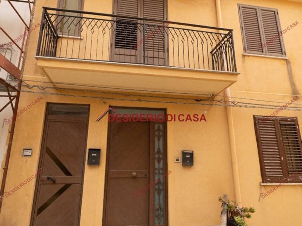casa indipendente in vendita a Monreale in zona Pioppo