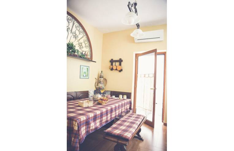 casa indipendente in vendita a Monreale in zona San Martino delle Scale