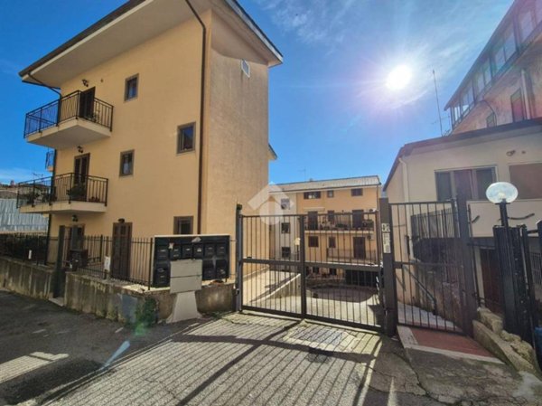 appartamento in vendita a Monreale in zona Pioppo