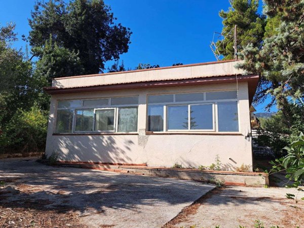 casa indipendente in vendita a Monreale in zona Pioppo