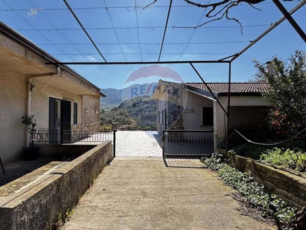 casa indipendente in vendita a Monreale