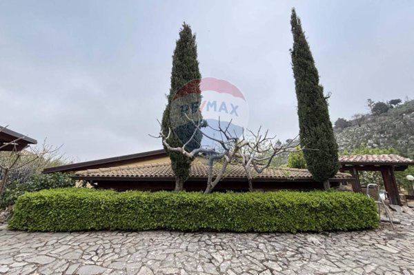 casa indipendente in vendita a Monreale