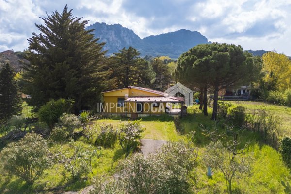 casa indipendente in vendita a Monreale in zona Giacalone