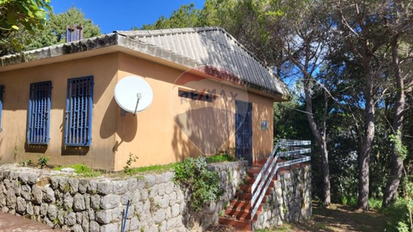 casa indipendente in vendita a Monreale in zona San Martino delle Scale