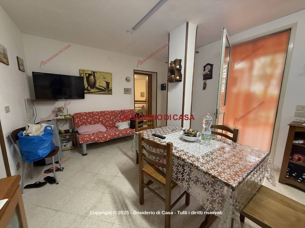 appartamento in vendita a Monreale in zona Pioppo