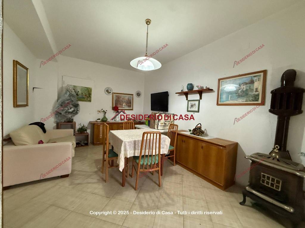 appartamento in vendita a Monreale in zona Pioppo