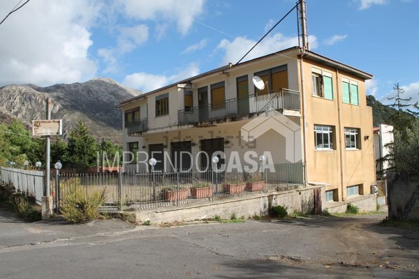 casa indipendente in vendita a Monreale