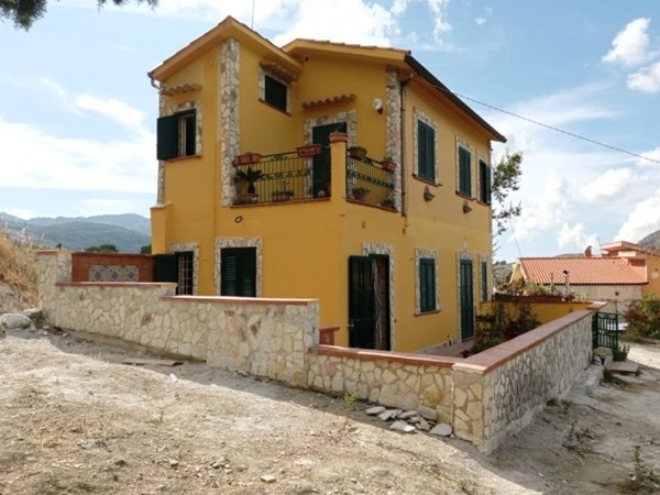 casa indipendente in vendita a Monreale in zona Giacalone