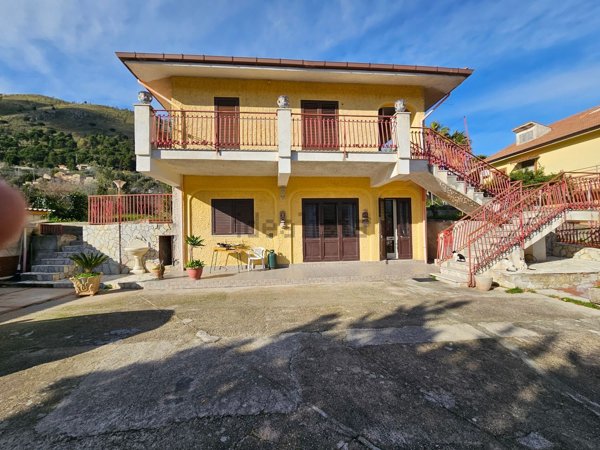 quadrivano in vendita a Monreale
