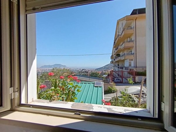appartamento in vendita a Monreale in zona Villa Ciambra