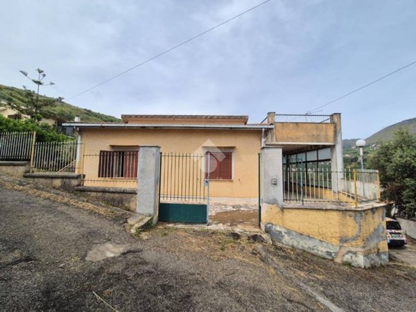 casa indipendente in vendita a Monreale in zona Cannizzaro