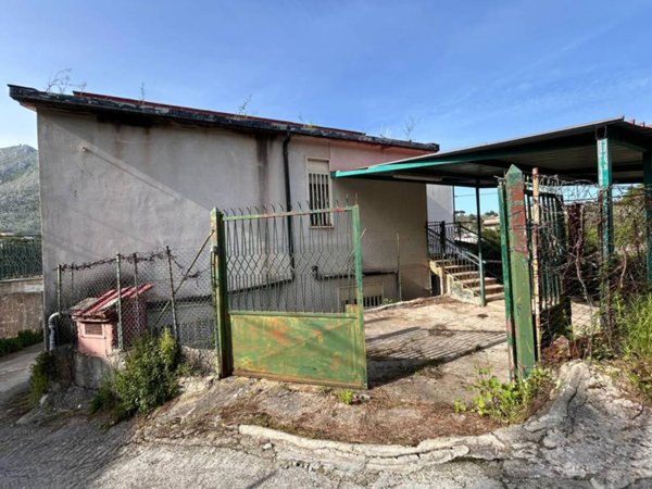 appartamento in vendita a Monreale in zona Piano dei Geli