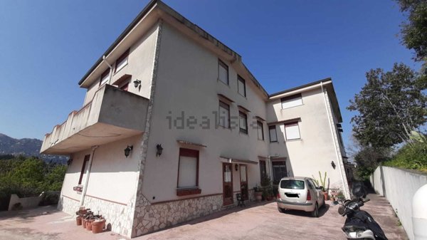 casa indipendente in vendita a Monreale in zona Pietre Mole