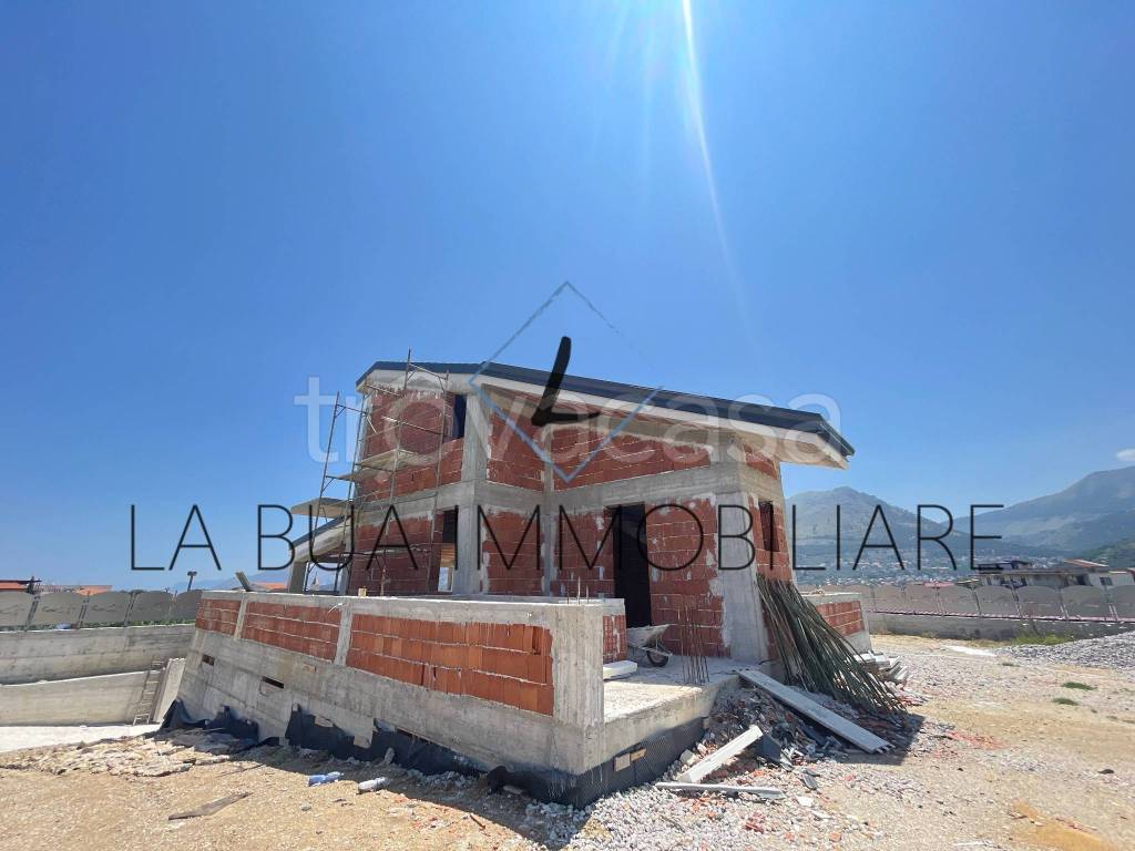 casa indipendente in vendita a Monreale in zona Aquino