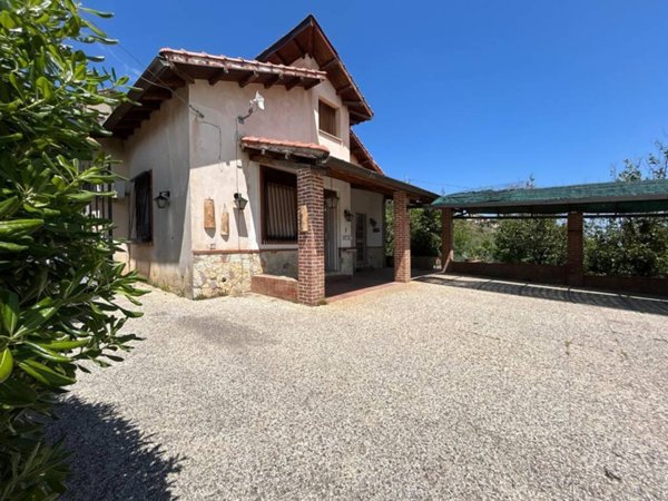casa indipendente in vendita a Monreale in zona Cannizzaro