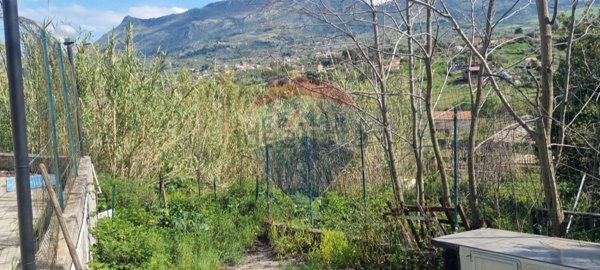 casa indipendente in vendita a Monreale in zona Pioppo