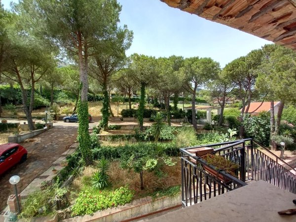 casa indipendente in vendita a Monreale in zona Giacalone