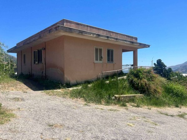 casa indipendente in vendita a Monreale