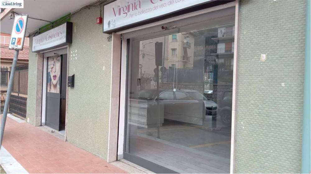 negozio in vendita a Monreale