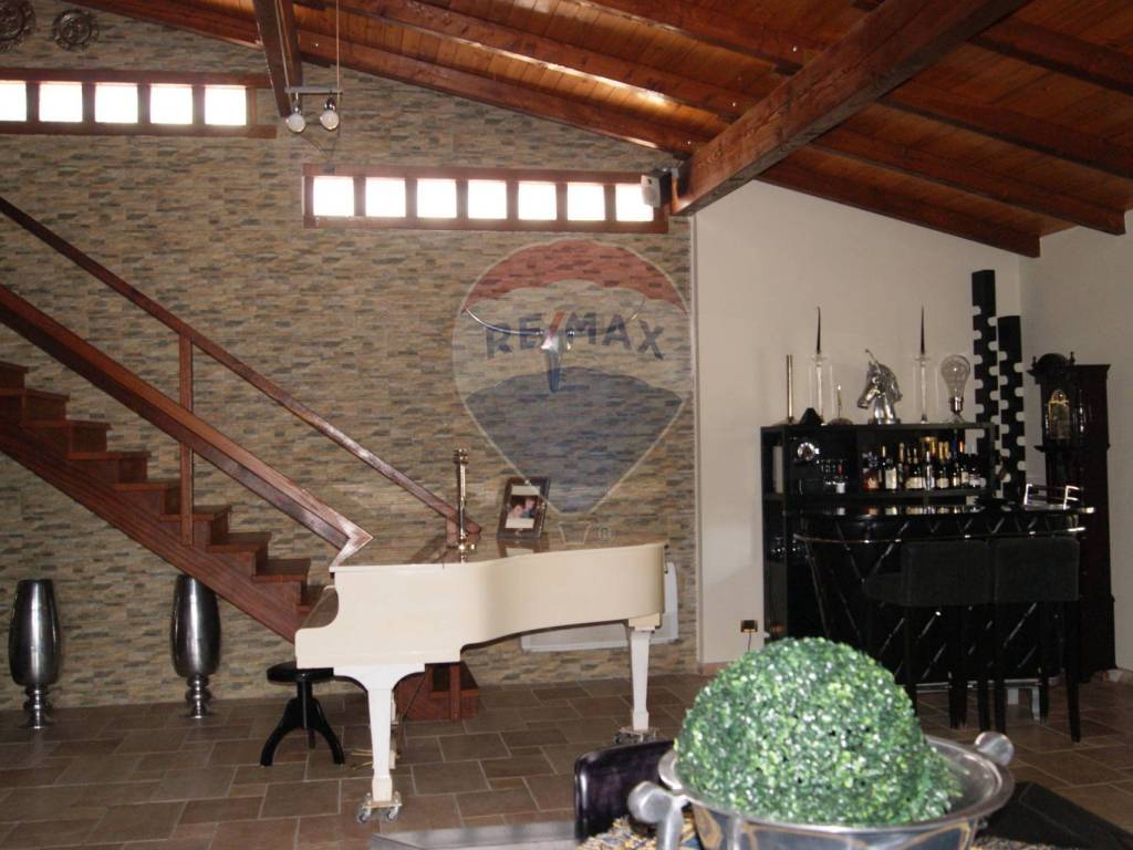 casa indipendente in vendita a Monreale in zona Aquino