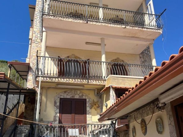 appartamento in vendita a Monreale in zona Piano dei Geli