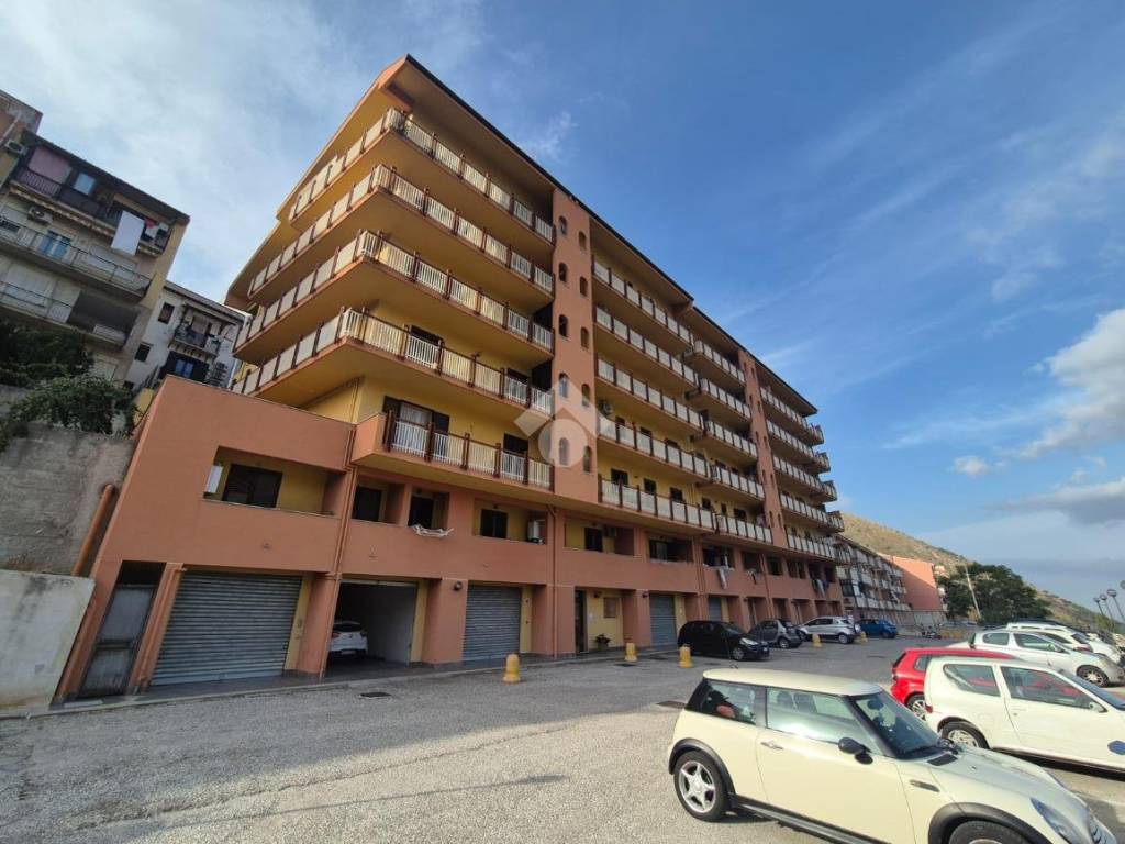 appartamento in vendita a Monreale in zona Pioppo
