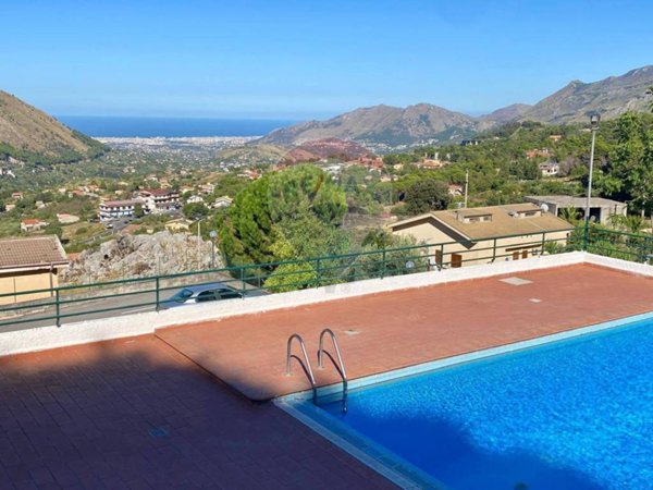 casa indipendente in vendita a Monreale in zona Pioppo