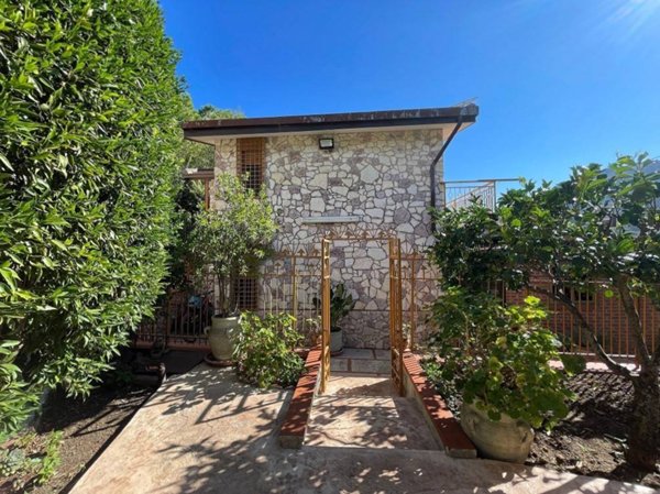 casa indipendente in vendita a Monreale