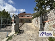 casa indipendente in vendita a Monreale