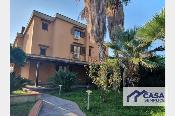 casa indipendente in vendita a Monreale