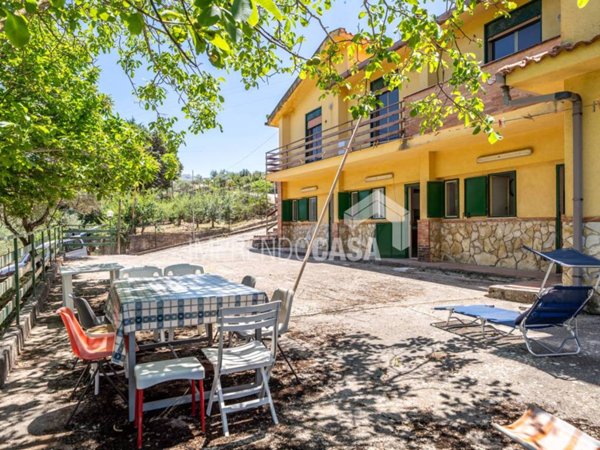 casa indipendente in vendita a Monreale in zona Pioppo