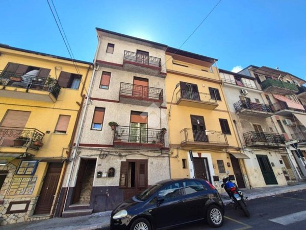 appartamento in vendita a Monreale in zona Pioppo