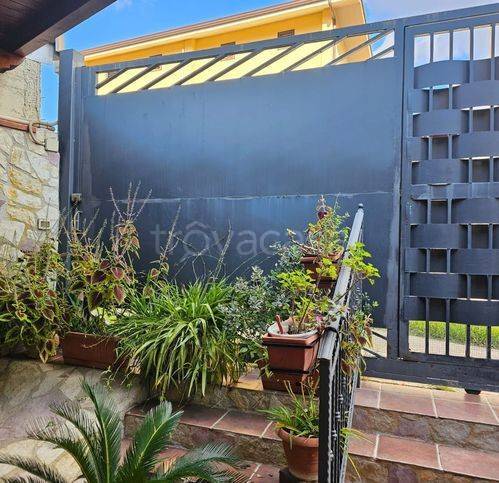 casa indipendente in vendita a Monreale in zona Aquino