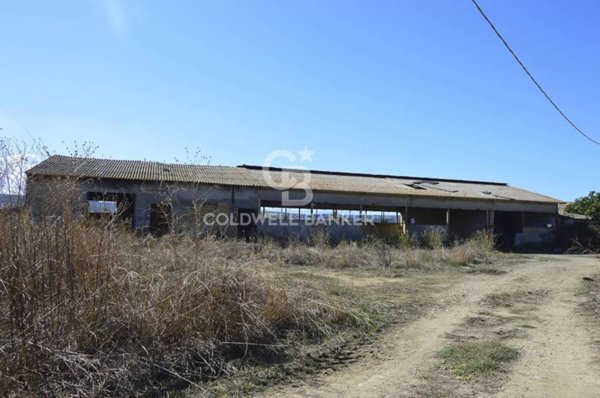 negozio in vendita a Monreale in zona San Martino delle Scale