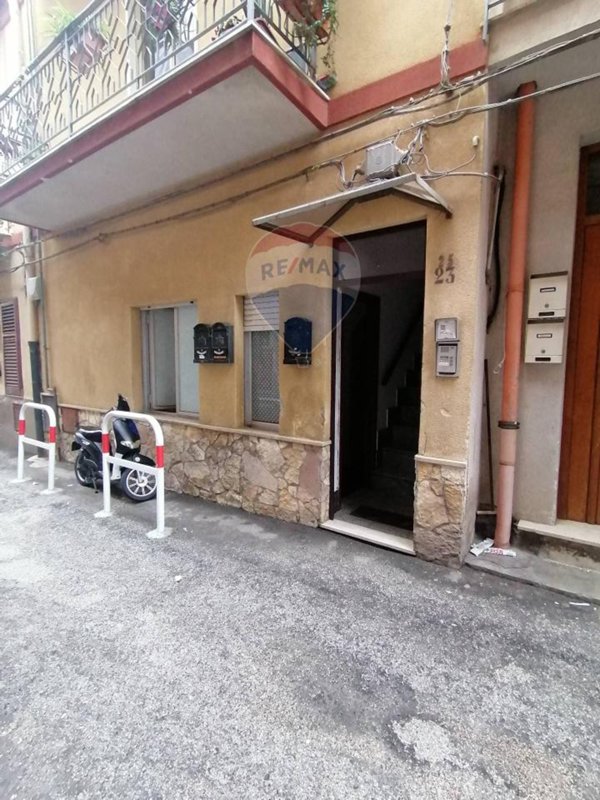 appartamento in vendita a Monreale in zona Pioppo