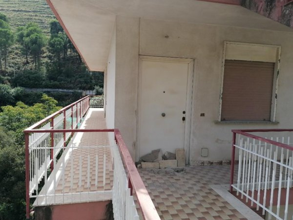 appartamento in vendita a Monreale in zona San Martino delle Scale