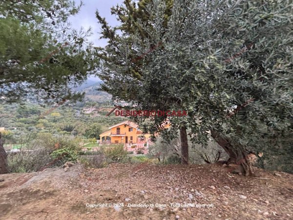 casa indipendente in vendita a Monreale in zona Santa Rosalia