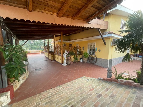 casa indipendente in vendita a Monreale in zona Aquino
