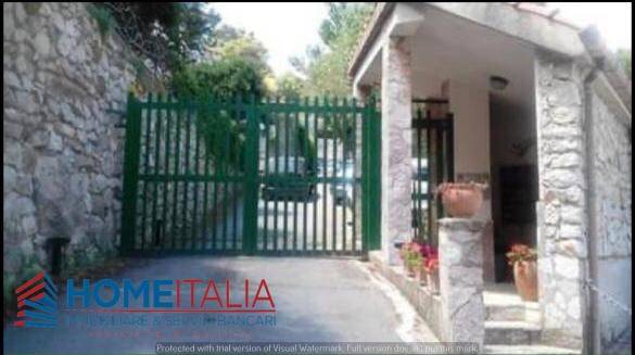 casa indipendente in vendita a Monreale in zona Pioppo