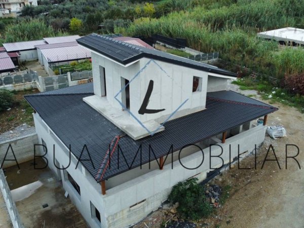 casa indipendente in vendita a Monreale in zona Aquino