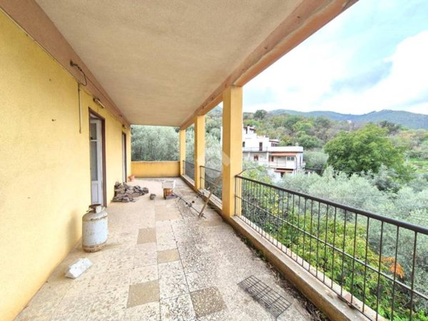 casa indipendente in vendita a Monreale in zona San Martino delle Scale