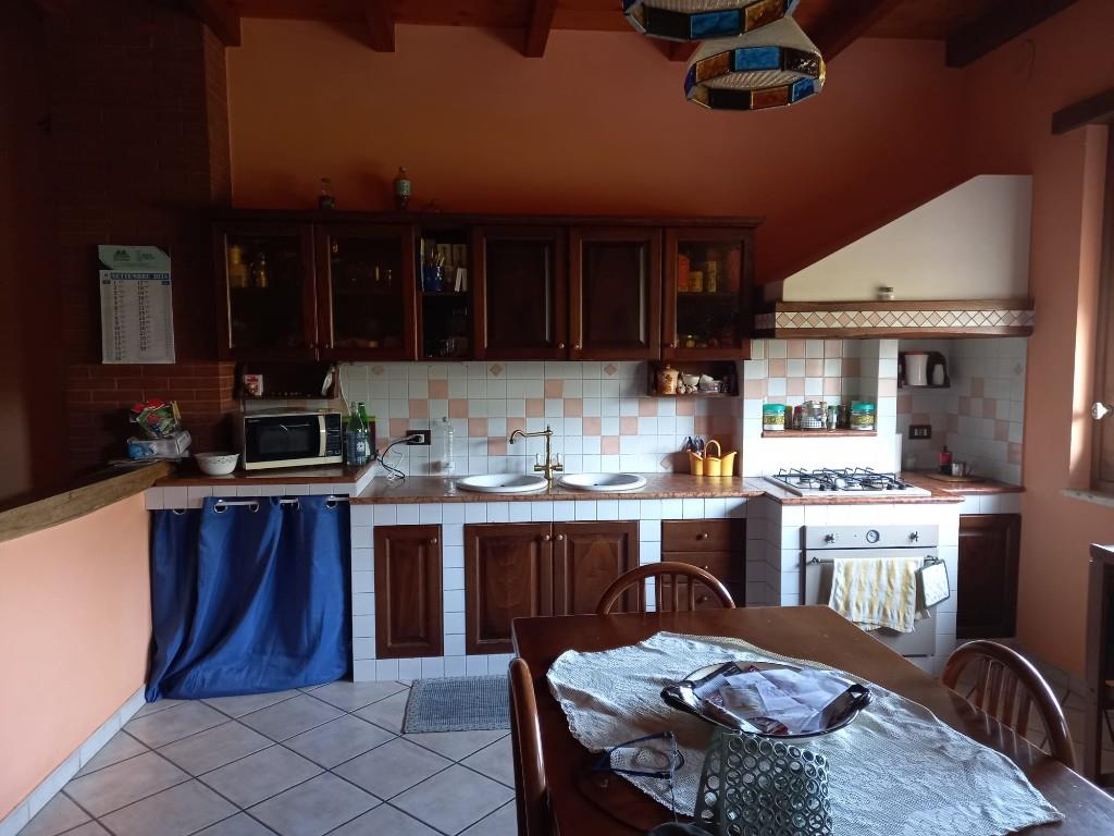 appartamento in vendita a Monreale in zona Pioppo