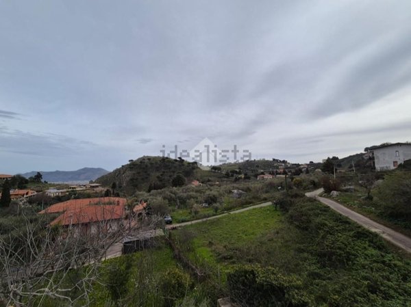 terreno edificabile in vendita a Monreale in zona San Martino delle Scale